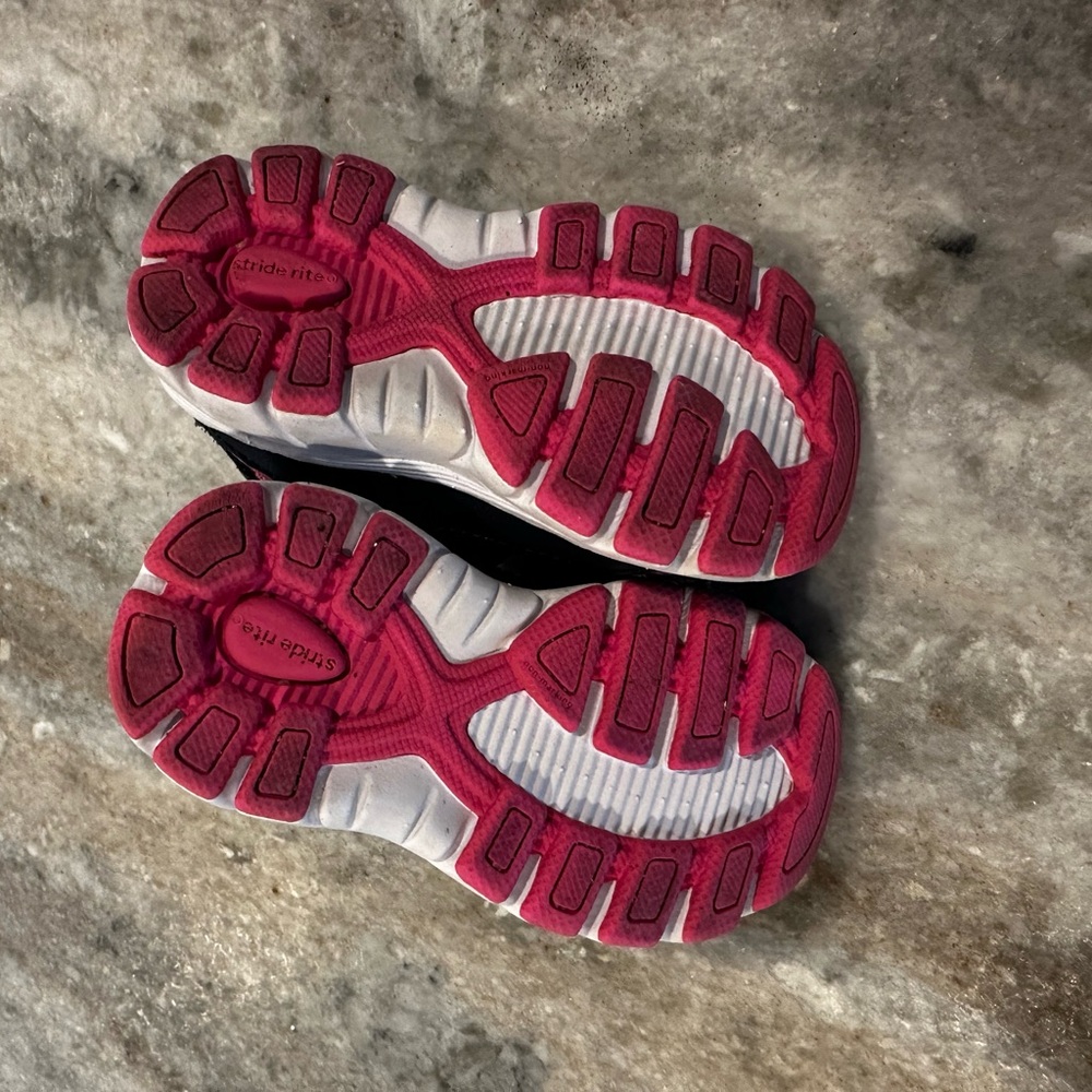 Stride Rite Sneakers - Picture 3 of 5